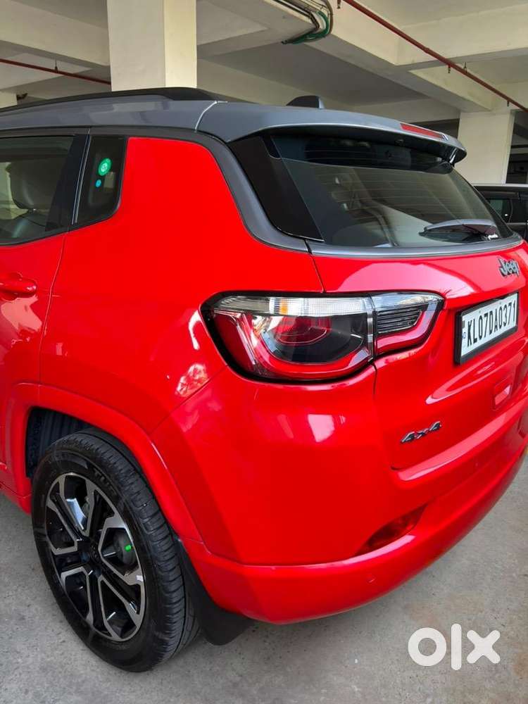 Jeep Compass Model S(o) 4x4 - No Accidents, No Scratch, Mint Condition