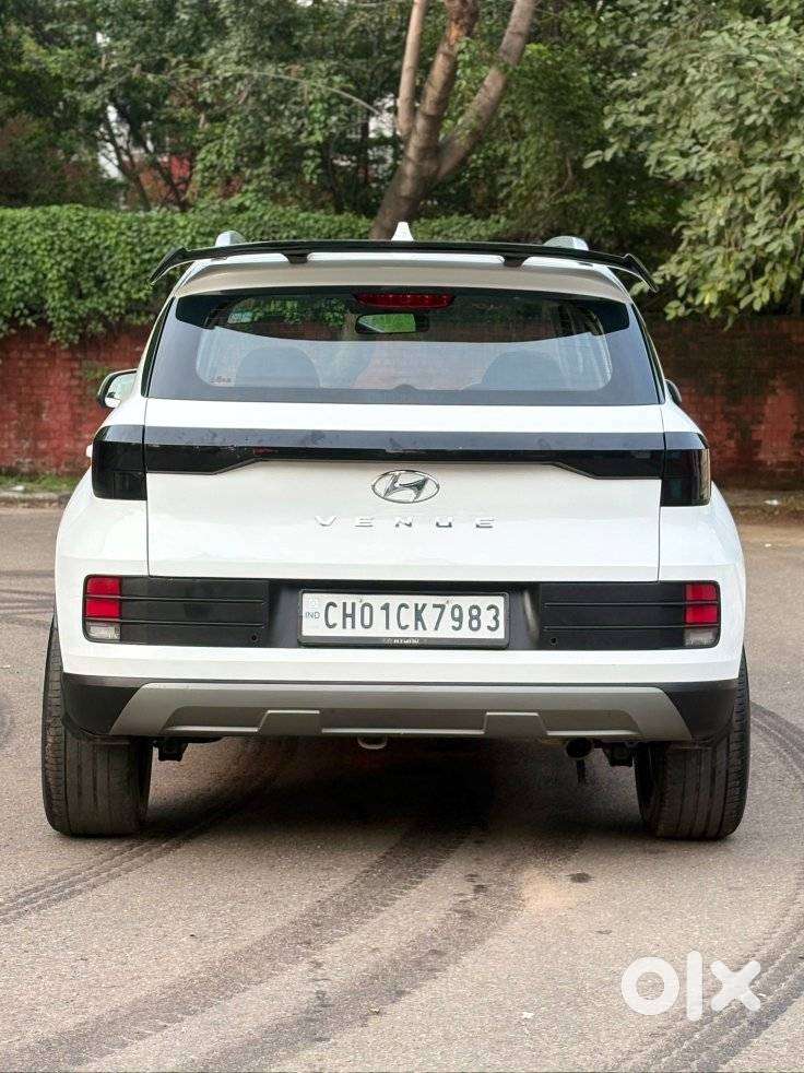 Hyundai Venue S 1.2 Petrol, 2022, Petrol