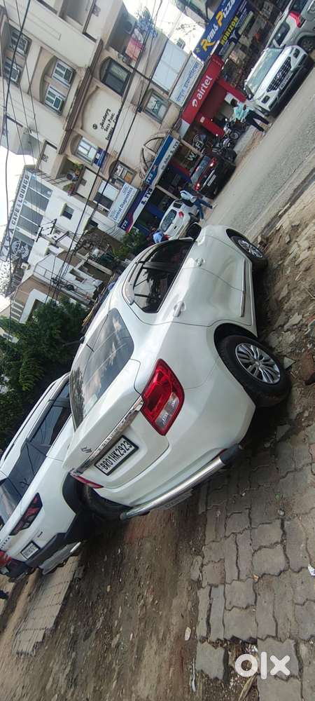 Maruti Suzuki Dzire 1.2 Vxi, 2023, Petrol