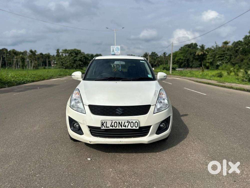 Maruti Suzuki Swift Vxi + Manual, 2017, Petrol