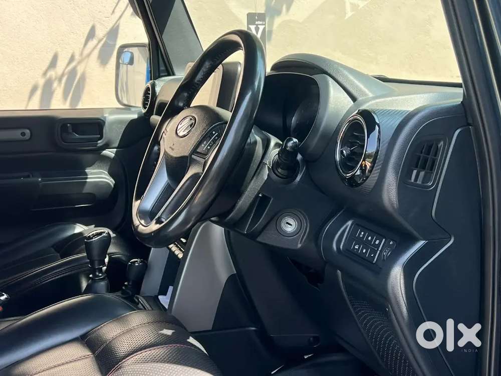 Mahindra Thar Petrol 2022