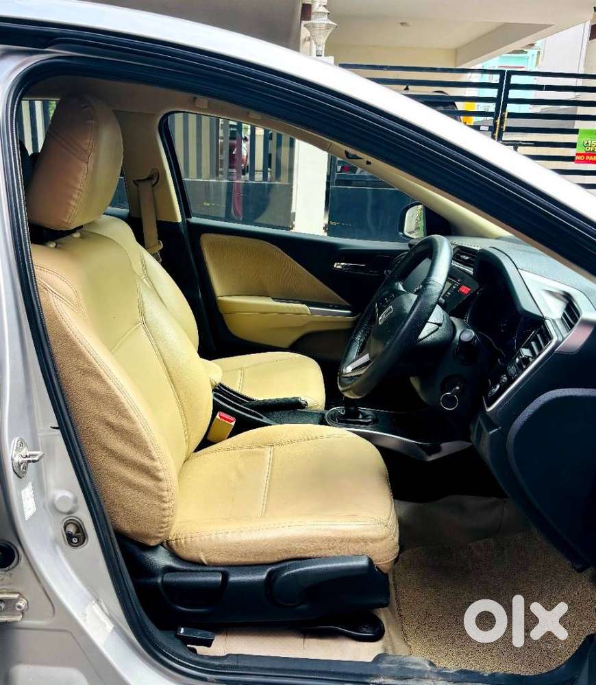 Honda City V Mt, 2014, Petrol