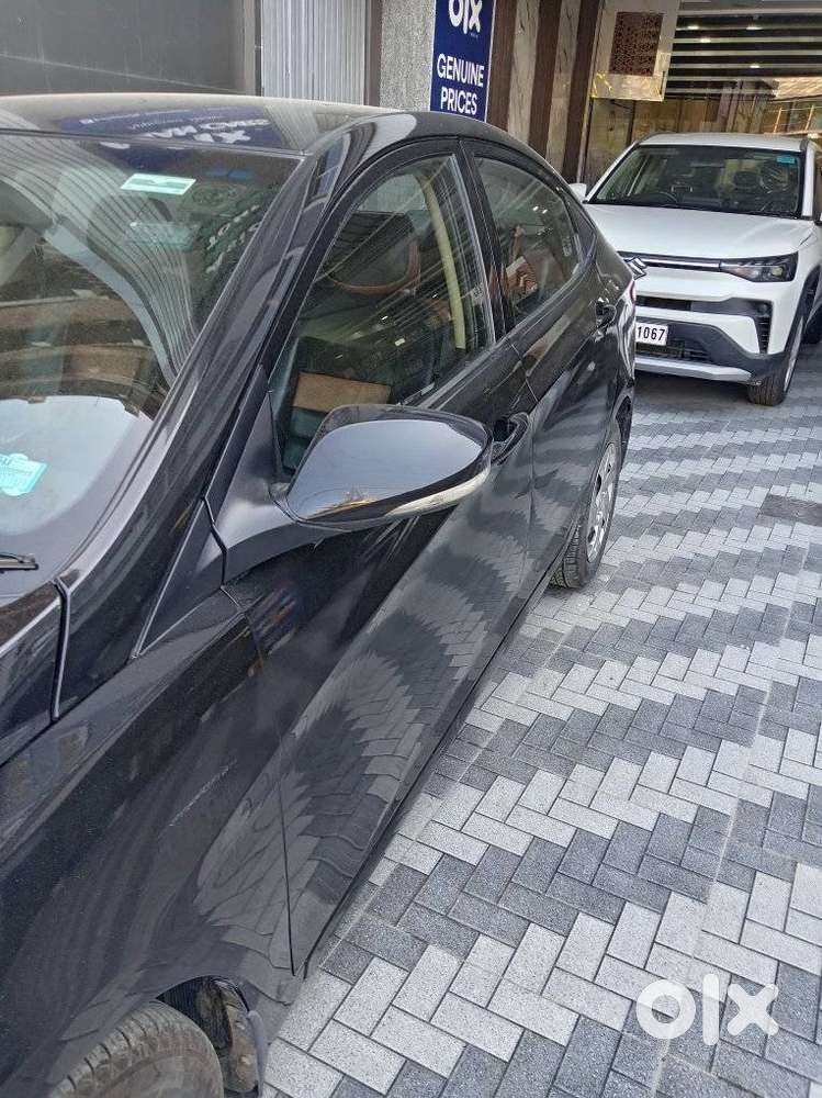 Hyundai Verna, 2015, Diesel