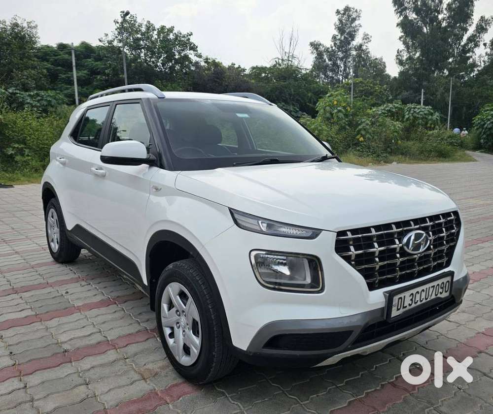 Hyundai Venue S 1.2 Petrol, 2021, Petrol