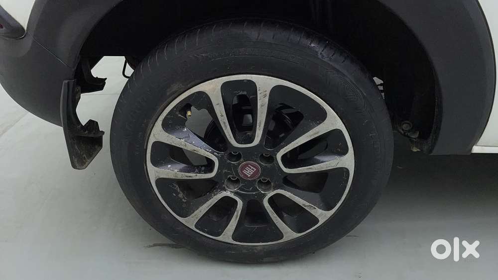 Renault Triber Rxt, 2022, Petrol