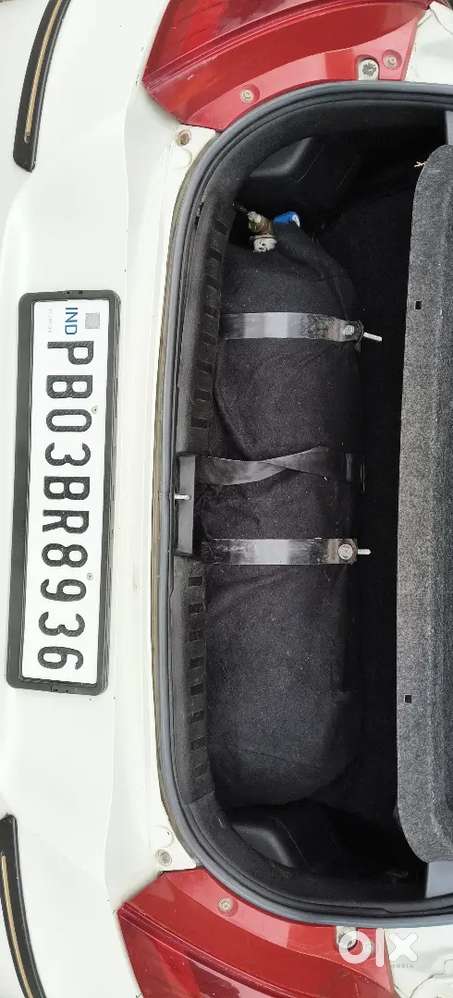 Maruti Suzuki Swift Zxi 2011 Petrol