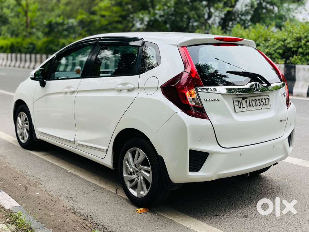 Honda Jazz V Mt Privilege, 2017, Petrol