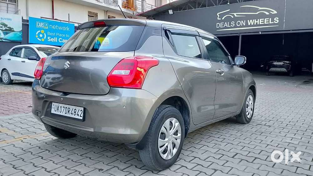 Maruti Suzuki Swift Amt Vxi, 2020, Petrol
