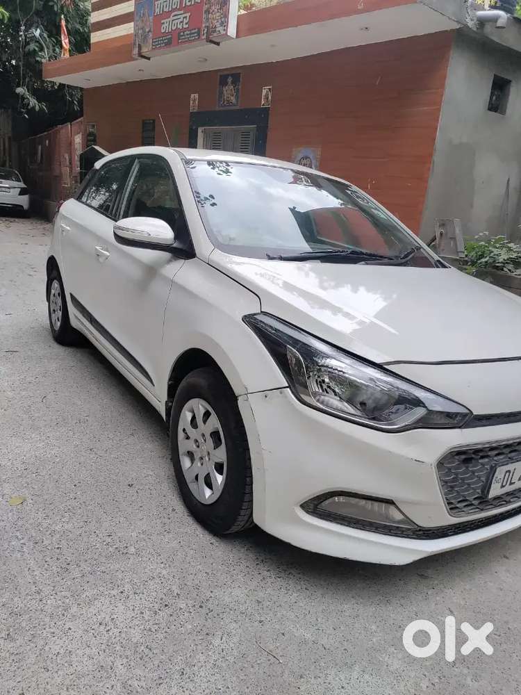Hyundai I20 2015 Cng & Hybrids 61000 Km Driven
