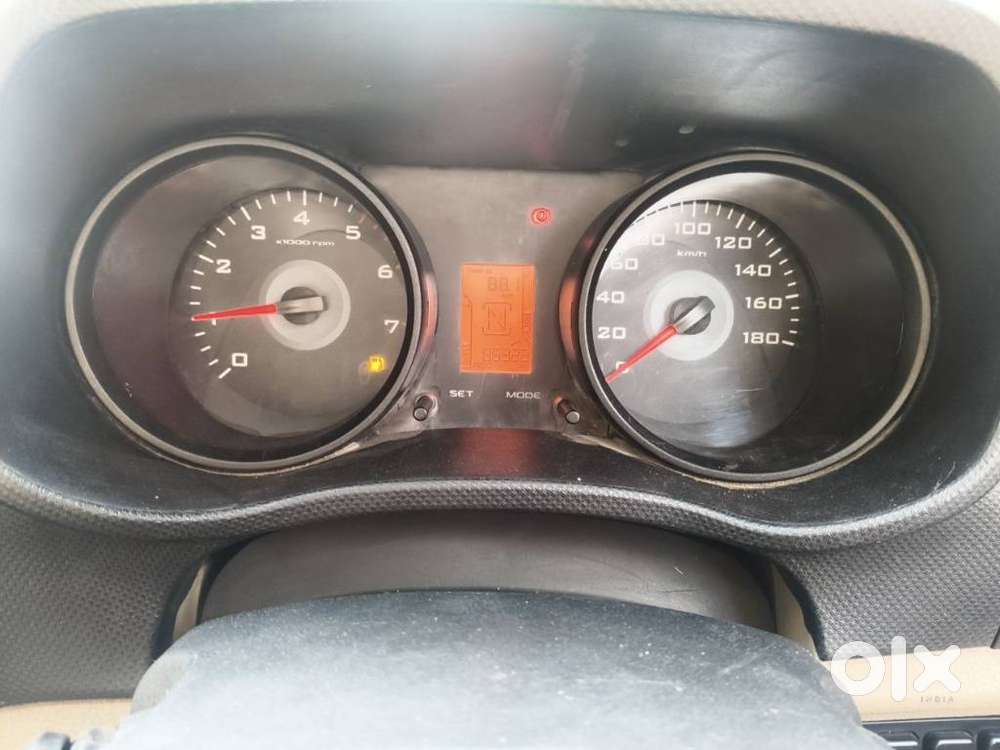 Mahindra Tuv 300 T6 Plus, 2018, Diesel