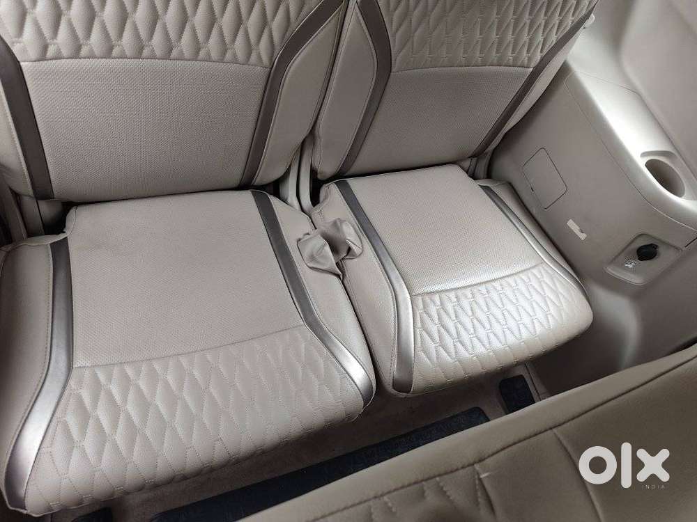 Maruti Suzuki Ertiga 1.5 Zxi Plus Shvs, 2019, Petrol