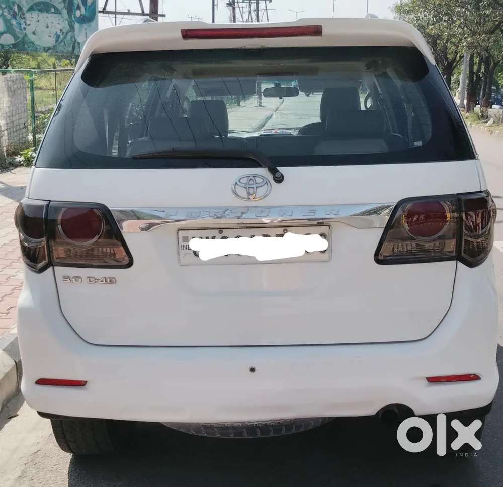 Toyota Fortuner 2013 Diesel Well Maintained