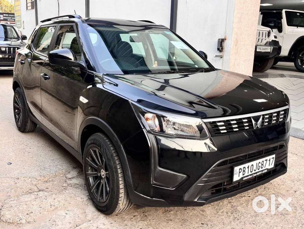 Mahindra Xuv300, 2023, Petrol