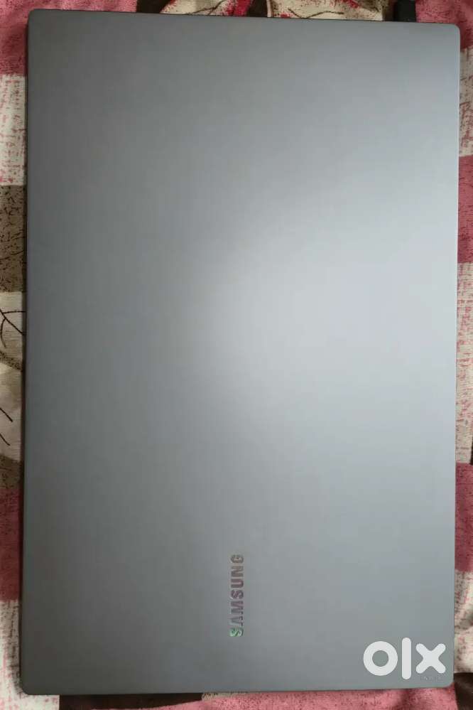 Samsung Galaxy 
Book4 Metal Intel 
Core i3 13th Gen