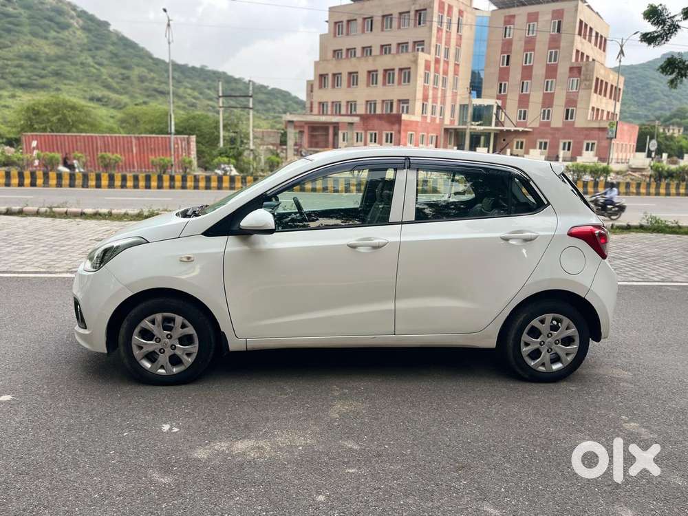 Hyundai Grand I10 2016-2017 Magna, 2016, Petrol