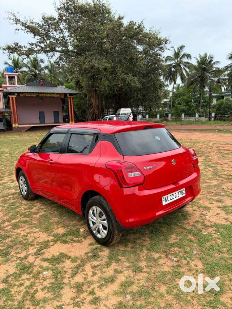 Maruti Suzuki Swift 1.2 Vxi (o), 2022, Petrol