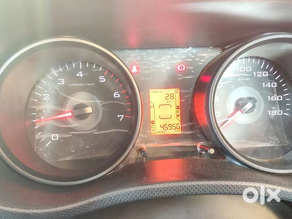 Mahindra Tuv 300 T4, 2018, Diesel