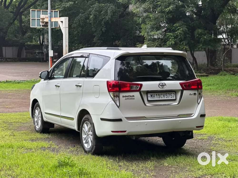 Toyota Innova Crysta 2.4 V 7 Str, 2019, Diesel