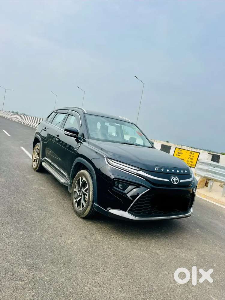 Toyota Hyryder Petrol Price Are Negotiable