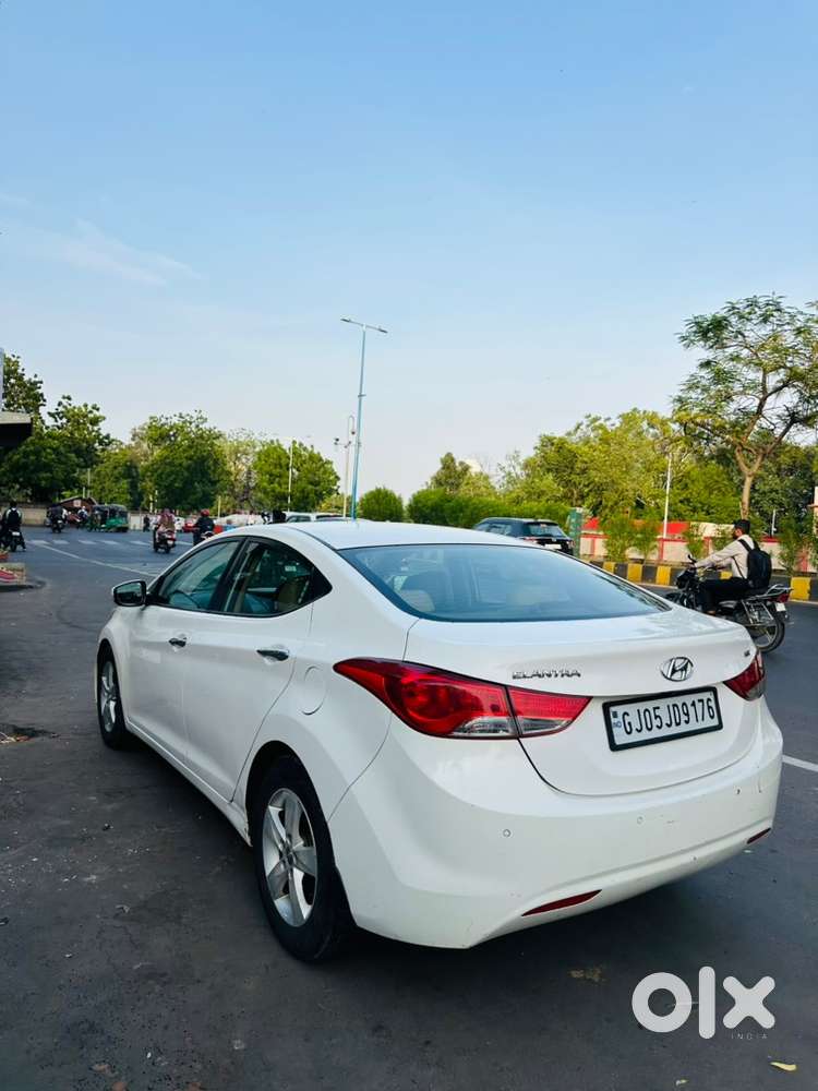 Hyundai Elantra Diesel Automatic 2013