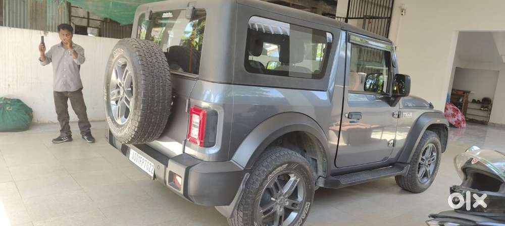 Mahindra Thar Petrol 2023