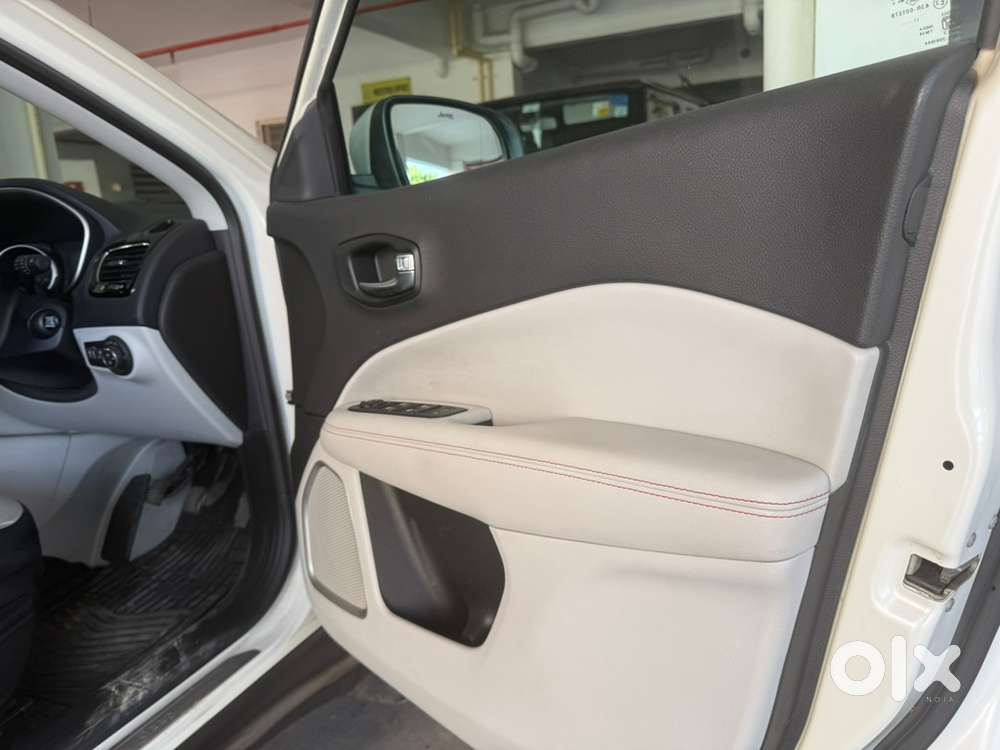 Jeep Compass 2017 Diesel 4x4 63400 Km Driven