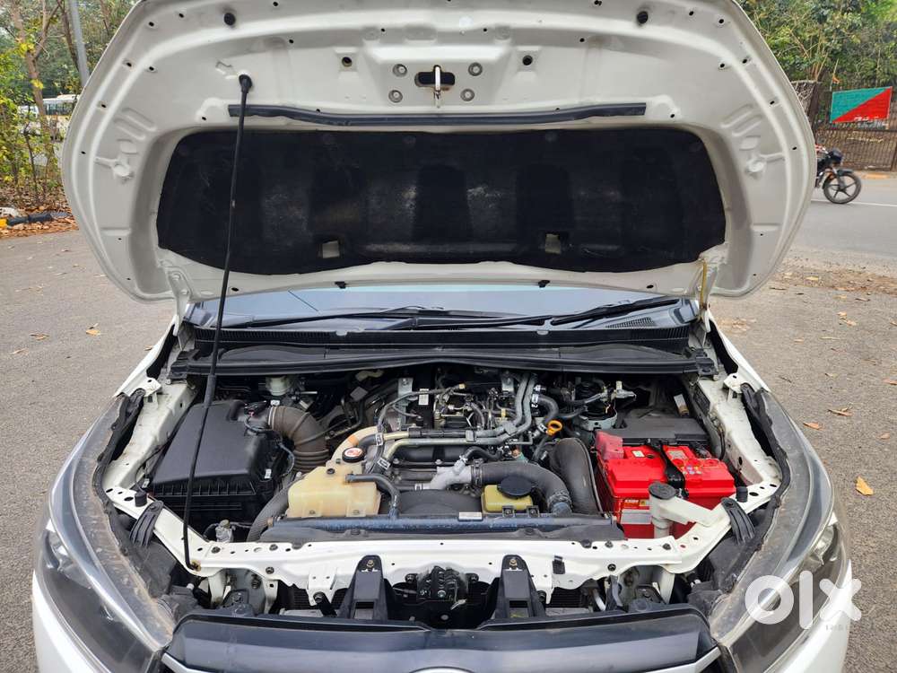 Toyota Innova Crysta 2.4 G Mt, 2017, Diesel