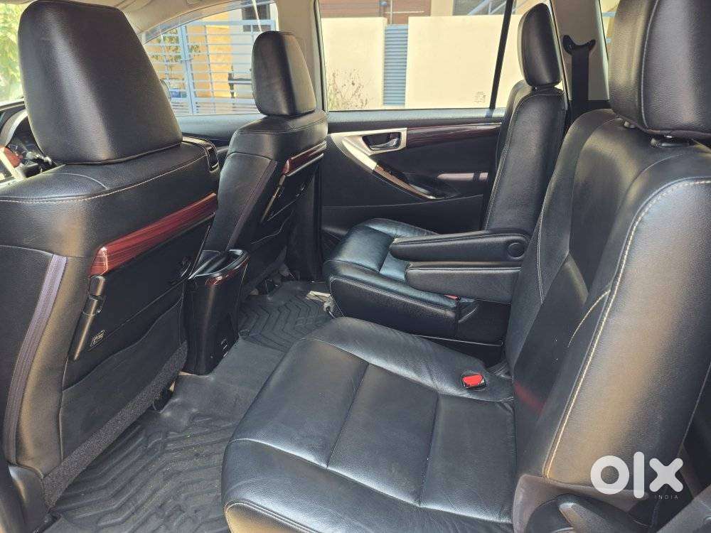 Toyota Innova Crysta 2.4 Z 7 Str, 2016, Diesel