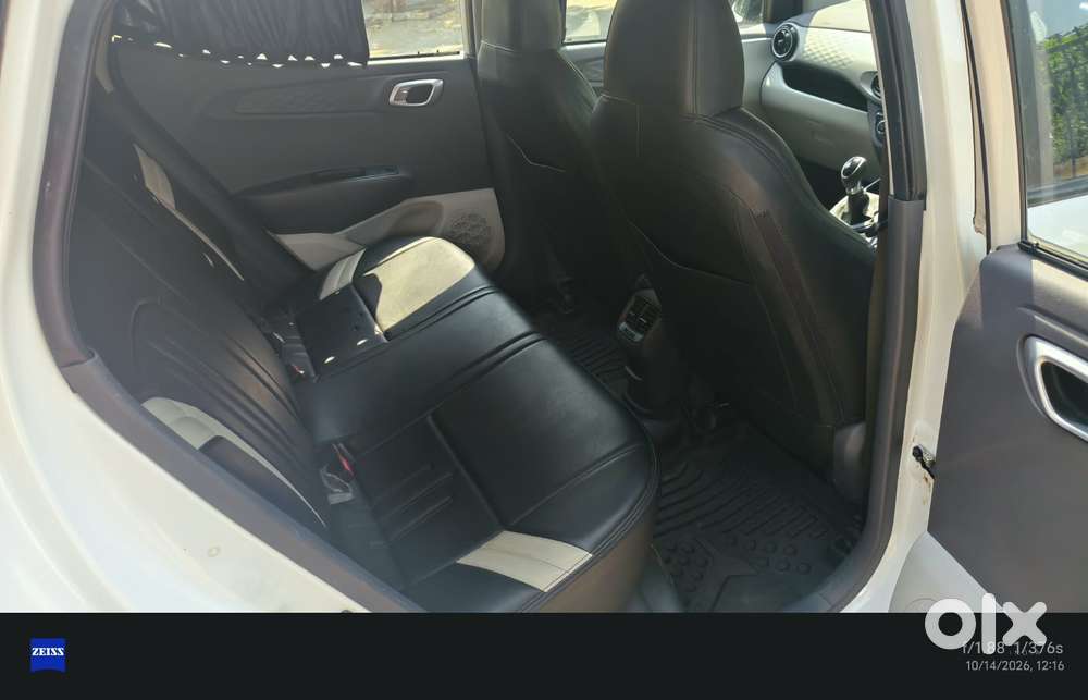 Hyundai Grand I10 Nios Amt Sportz, 2023, Petrol