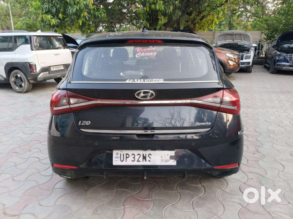Hyundai I20 Sportz 1.2 Mt, 2023, Petrol
