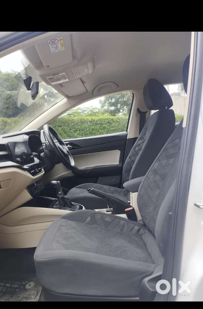 Skoda Slavia 1.0 Ambition Tsi, 2023, Petrol