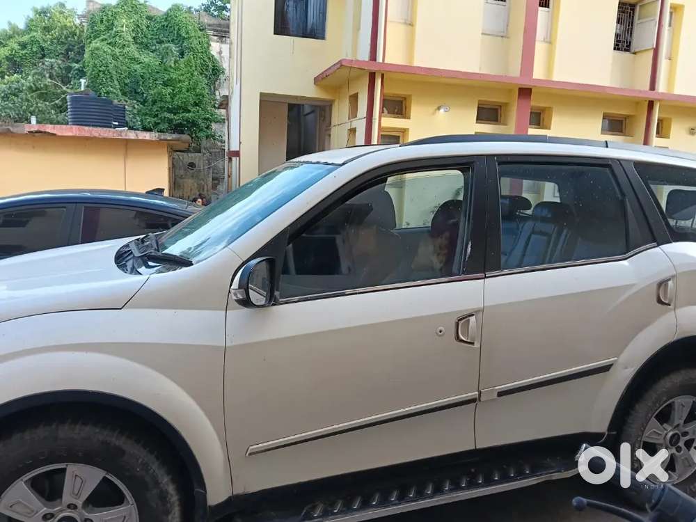 Mahindra Xuv500 Diesel 2012 , Urgent Buyer Try To Contact Me