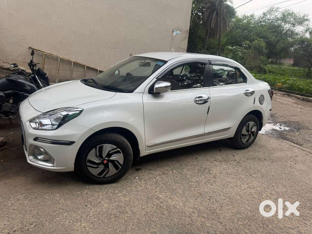 Maruti Suzuki Swift Dzire 1.3 Vxi, 2024, Petrol