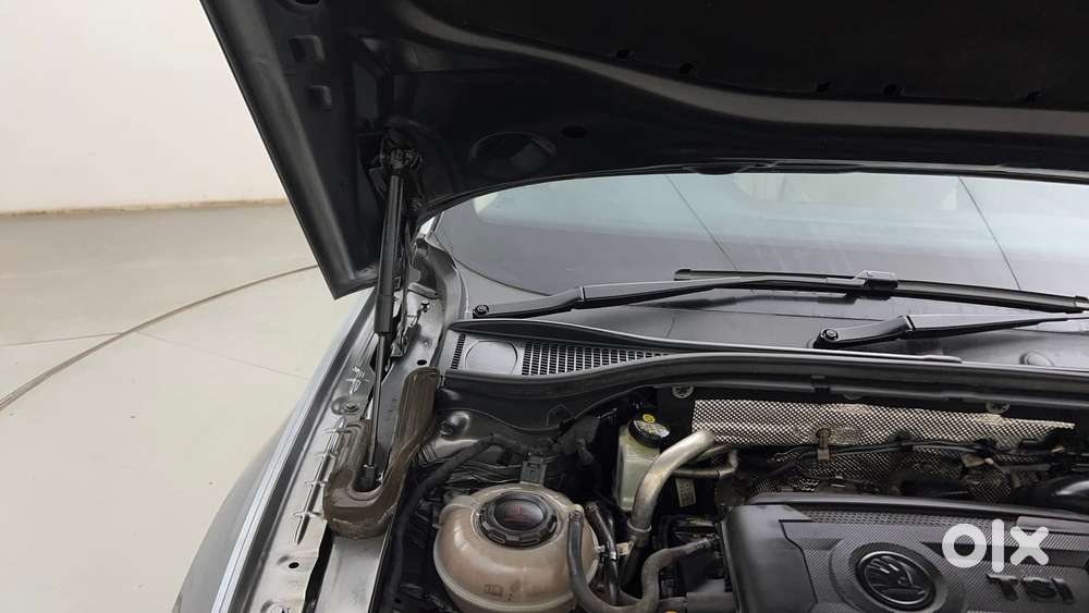 Skoda Superb Lk 1.8 Tsi At, 2018, Petrol