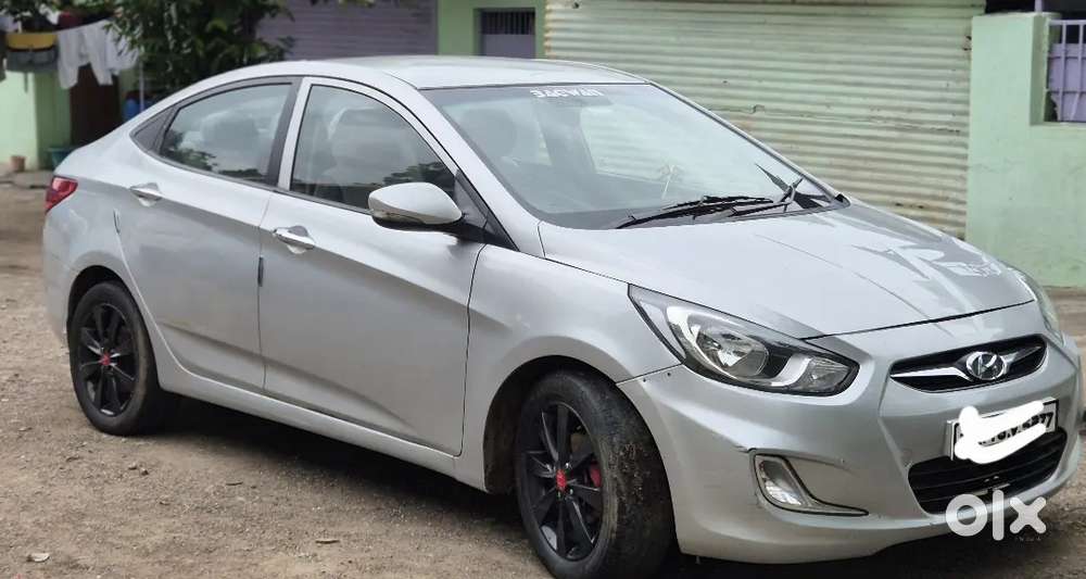 Hyundai Verna 2012 Diesel 68680 Km Driven