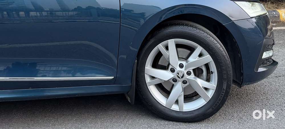 Skoda Octavia 2.0 Style Tsi At, 2022, Petrol