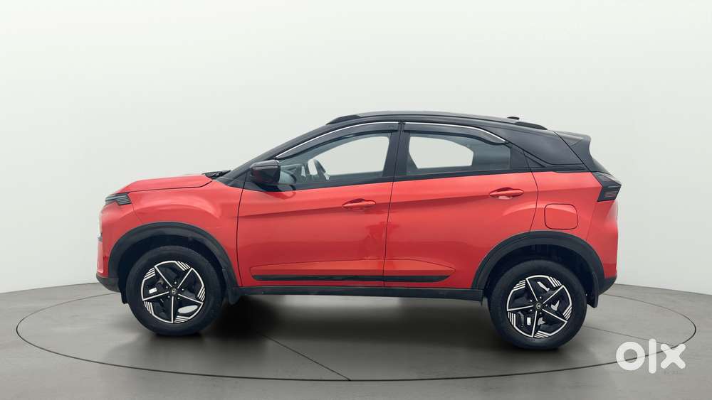 Tata Nexon Fearless Pr S 1.2 Revotron Petrol 7 Dca Dt, 2024, Petrol