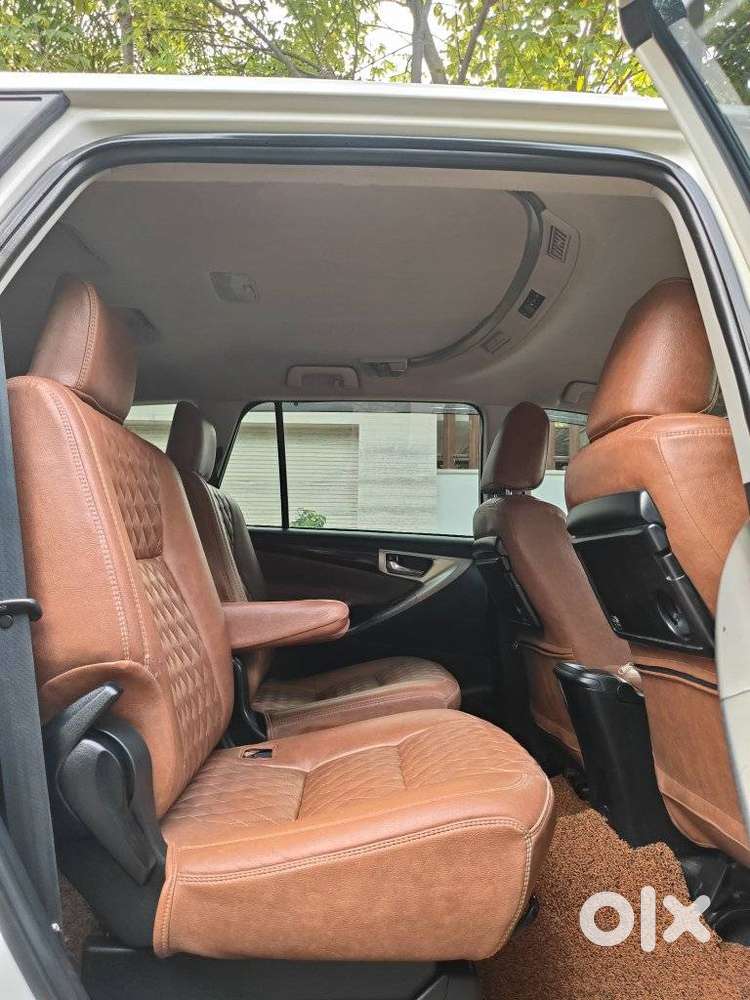 Toyota Innova Crysta 2.4 V, 2022, Diesel
