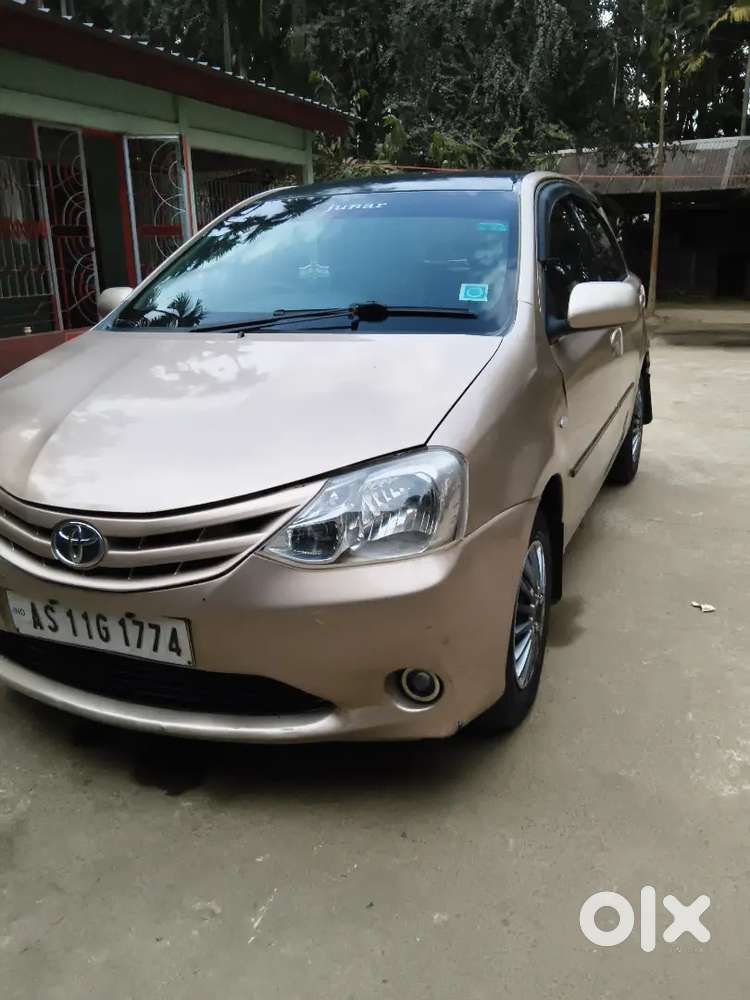 Toyota Etios Liva 2013 Diesel 130000 Km Driven