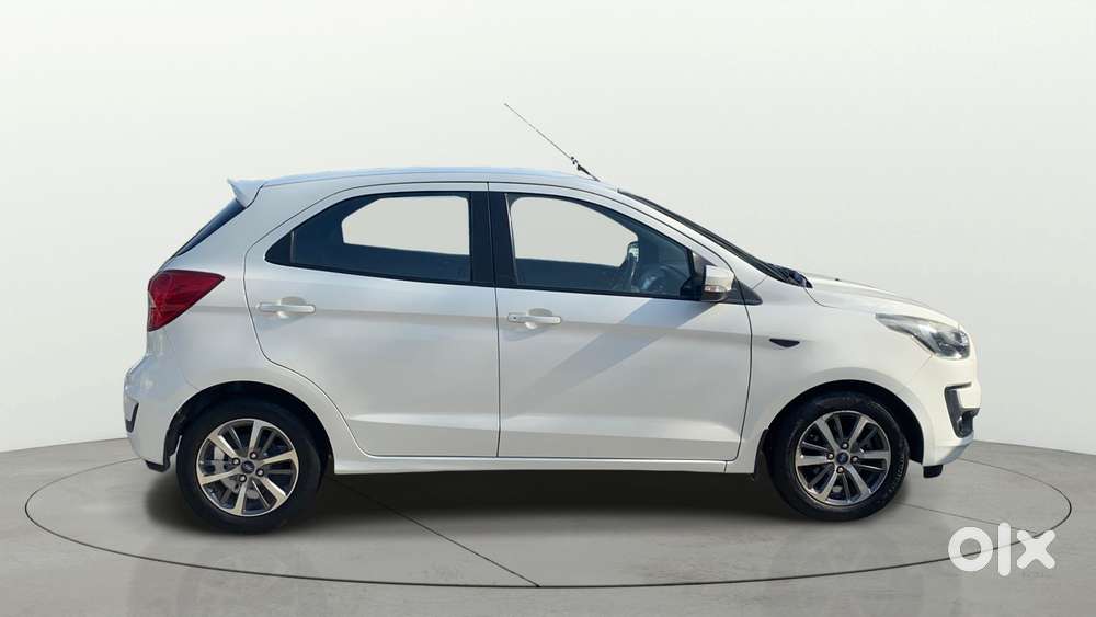 Ford Figo 2012-2015 Petrol Titanium, 2020, Petrol