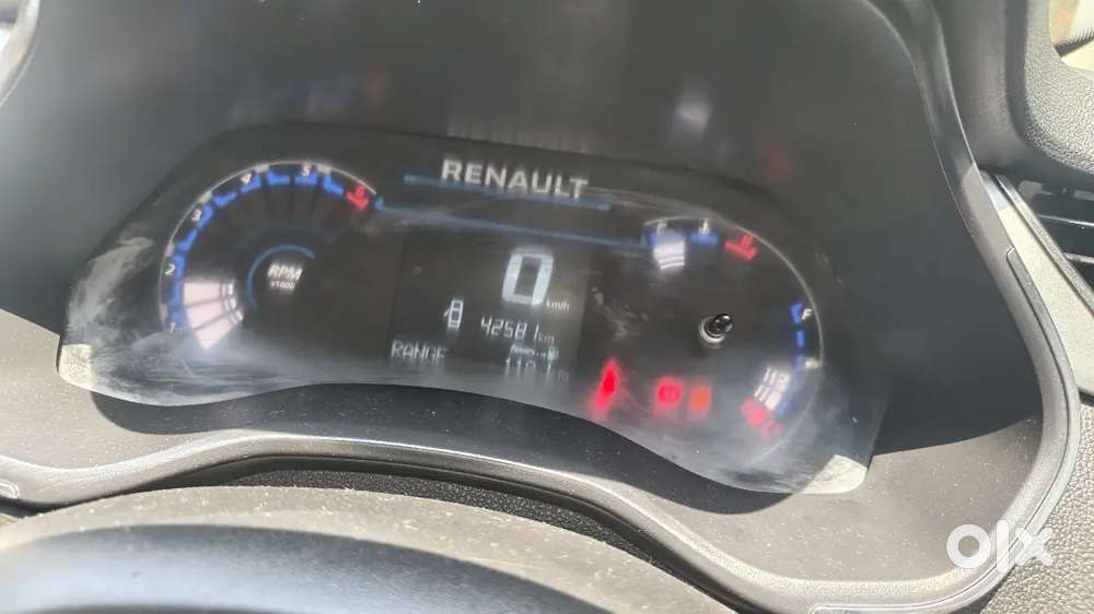 Renault Triber 2023 Petrol Well Maintained