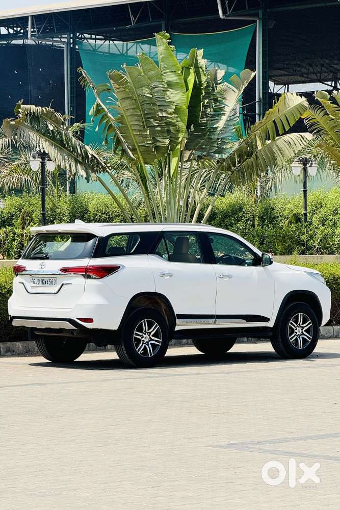Toyota Fortuner 4x2 At 2.8 Diesel, 2019, Diesel