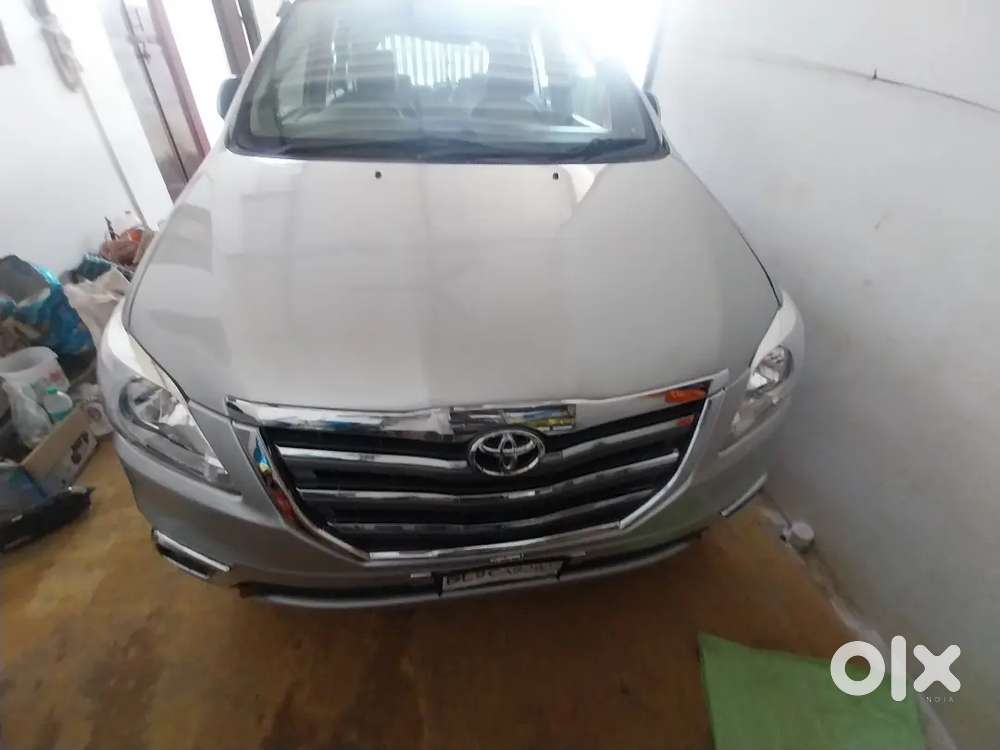 Toyota Innova 2013