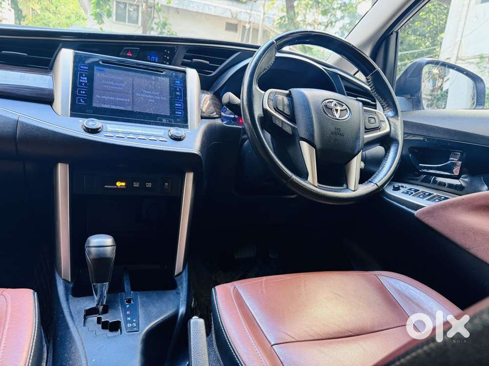Toyota Innova Crysta 2.8z Automatic, 2019, Diesel