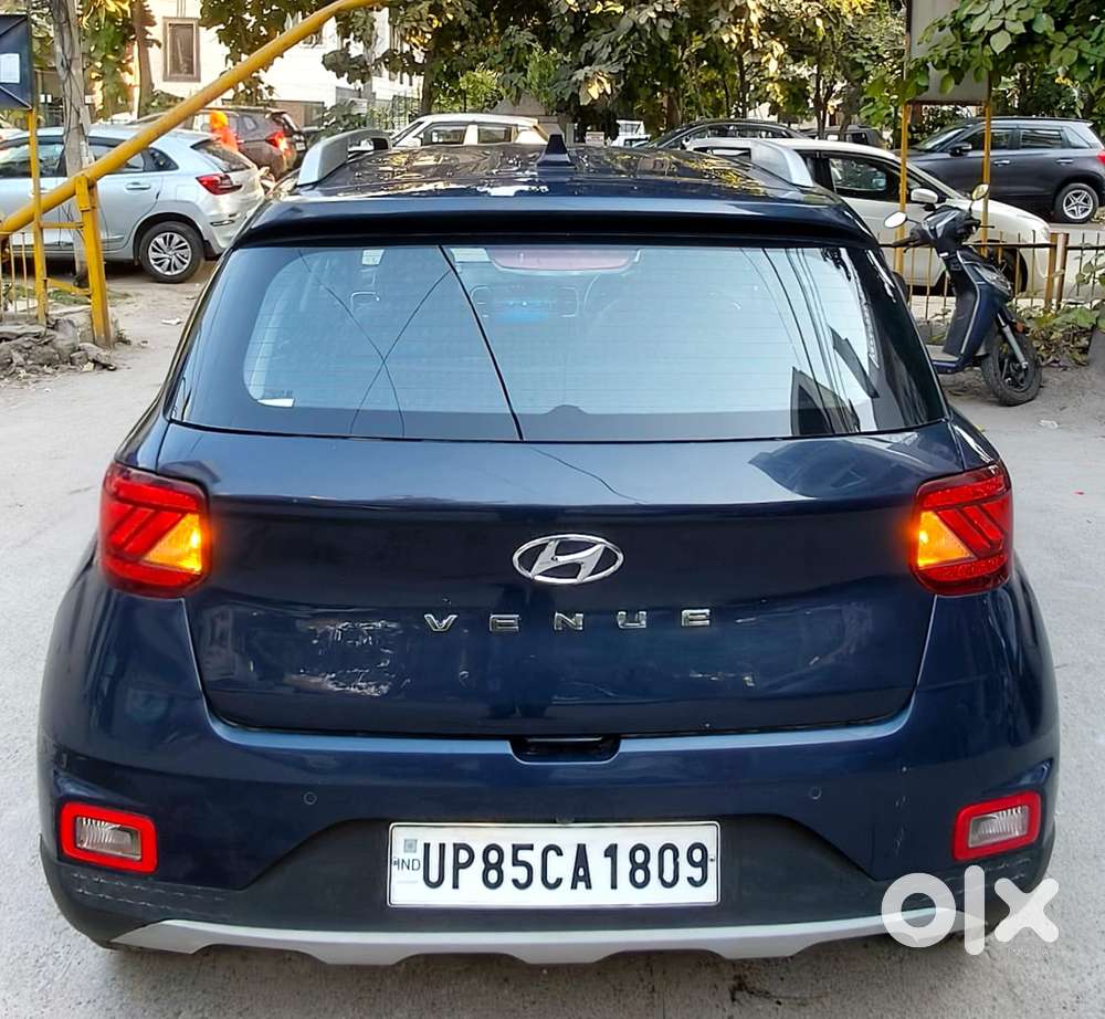 Hyundai Venue 1.2 S Plus, 2022, Petrol