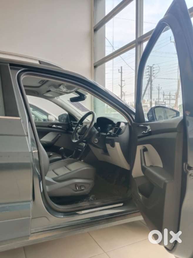 Skoda Kushaq Style 1.0l Tsi Mt, 2024, Petrol