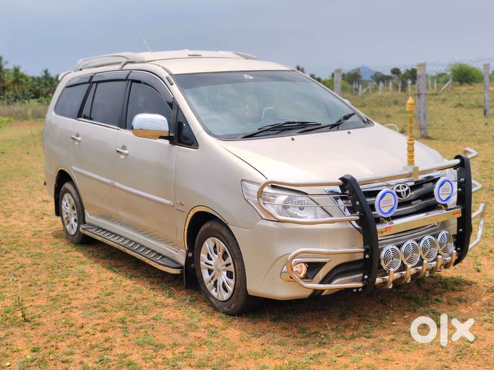 Toyota Innova 2.5 G (diesel) 8 Seater, 2016, Diesel