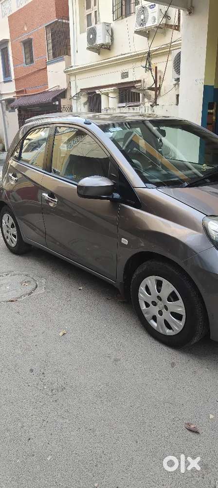 Honda Brio Mt Petrol 2014