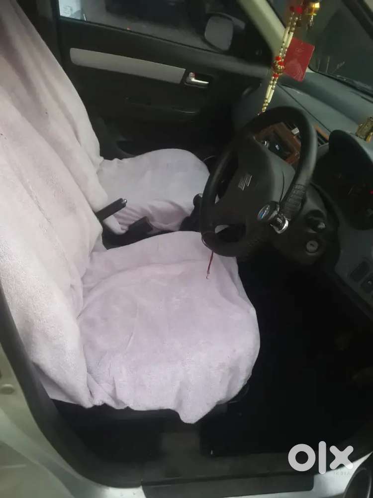 Maruti Suzuki Swift 2010 Diesel 76100 Km Driven