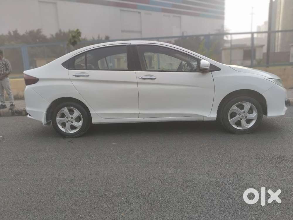 Honda City V Mt, 2015, Cng & Hybrids